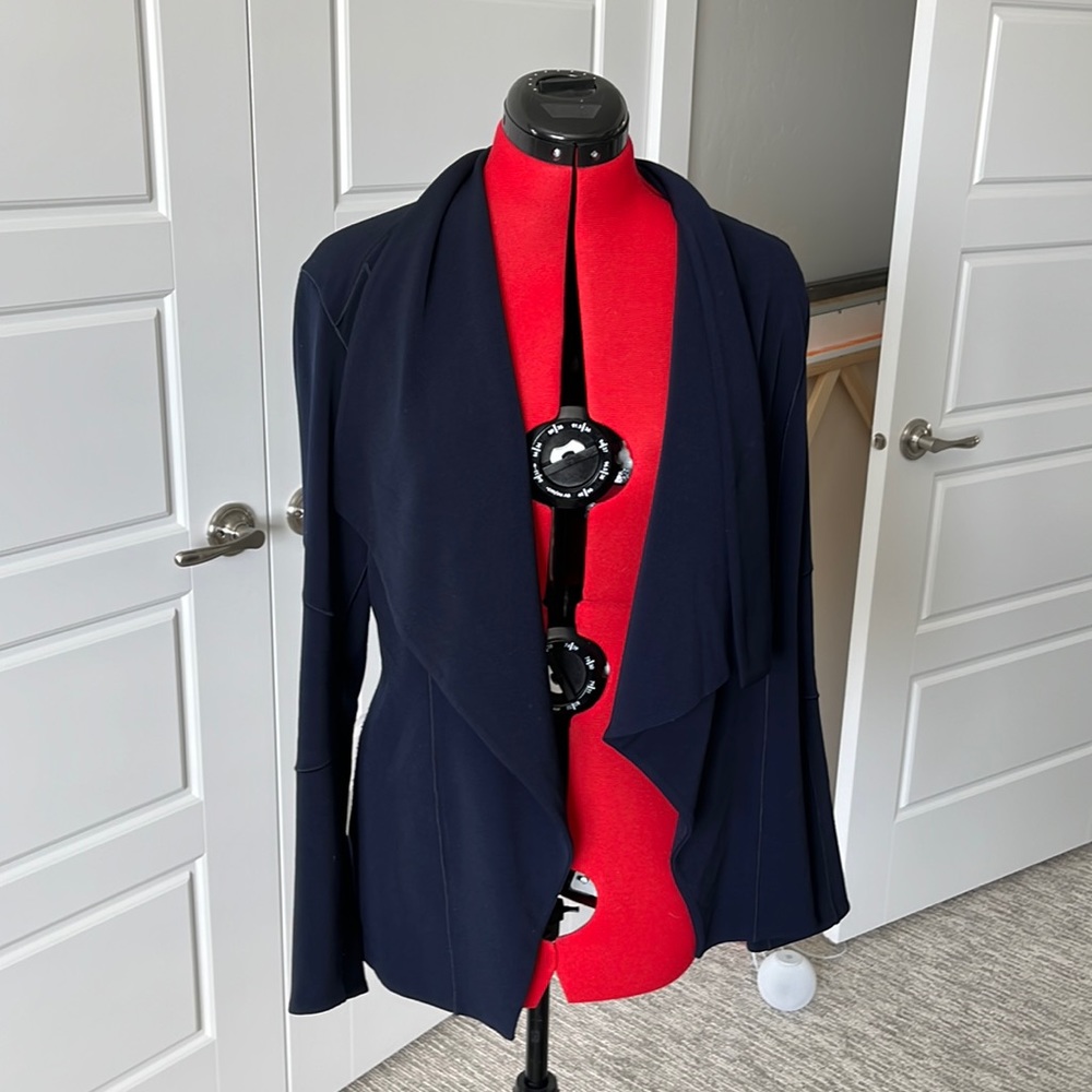 Women’s heavy navy blue cardigan